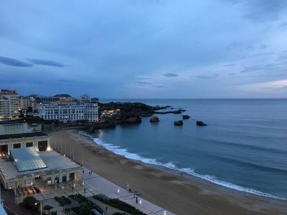 Biarritz Victoria Surf Apartment Bagian luar foto